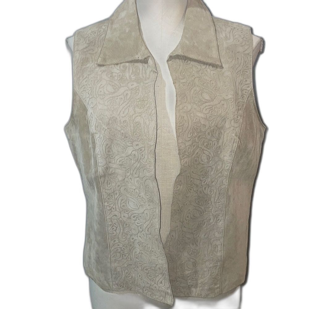 Coldwater Creek Women’s Genuine Suede Embossed Vest size M Western Boho